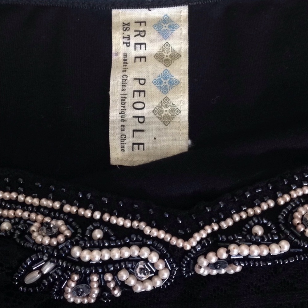 EUC 🌸 Free People Black Strapless Lace & Tulle Mini Dress | Feminine Boho Chic ✨ - Picture 6 of 6